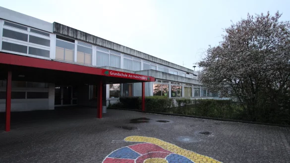 Die Grundschule am Habichtsberg in Langenholzhausen ist sanierungsbed&uuml;rftig. - &copy; Archivfoto: Jens Rademacher