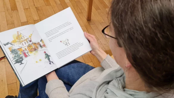 Linda Mieleck hat alle Bilder zum Buch illustriert. - &copy; SOS-Kinderdorf e.V.