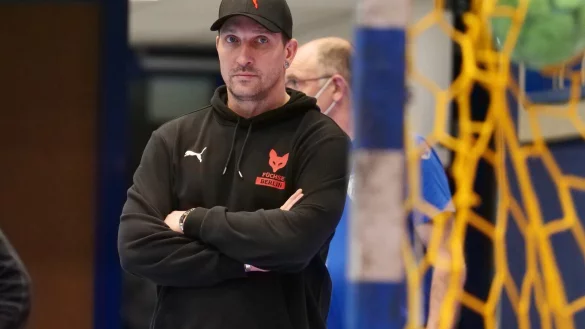 Stefan Kretzschmar war bedient nach dem Pokal-Aus der F&uuml;chse in Lemgo. - &copy; J&ouml;rg Hagemann