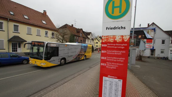 Die Bushaltestelle &bdquo;Friedrichs&ldquo; in B&ouml;singfeld soll 2022 endlich umgebaut werden. - &copy; Archivfoto: Jens Rademacher