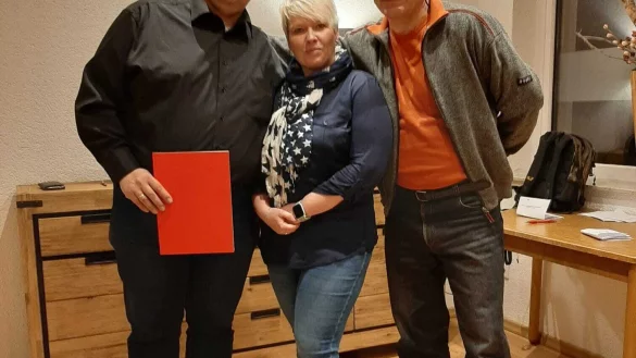 Falk Niehage (links) folgt auf Martin Grohnert an der Spitze der D&ouml;rentruper SPD-Fraktion. Sandra Dubbert wird zweite stellvertretenden B&uuml;rgermeisterin. Das Archivbild stammt aus dem Jahr 2019. - &copy; SPD-Ortsverein D&ouml;rentrup