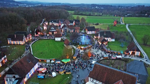 Beim Museumsmadvent ist im Paderborner Dorf ordentlich was los. - © Nicole Ellerbrake