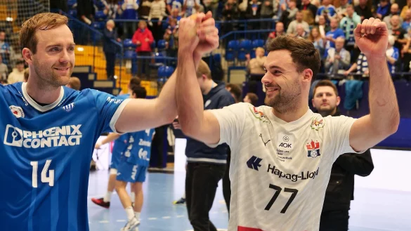 Hand in Hand feierten die beiden Niederl&auml;nder Bobby Schagen und Dani Baijens den Jahresabschluss. - &copy; J&ouml;rg Hagemann