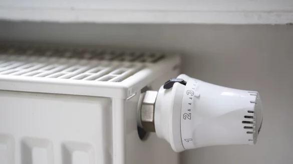 Zum Jahreswechsel ist es so weit: Das neue Geb&auml;udeenergiegesetz tritt in Kraft. Und auch die F&ouml;rderung f&uuml;r den Austausch von Heizungen steht in den Startl&ouml;chern. - &copy; Hannes P Albert