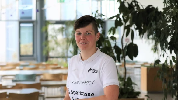 Nancy Oldenburg ist WG-Leiterin beim Lemgoer Handball-Nachwuchs. - &copy; Oliver K&ouml;nig