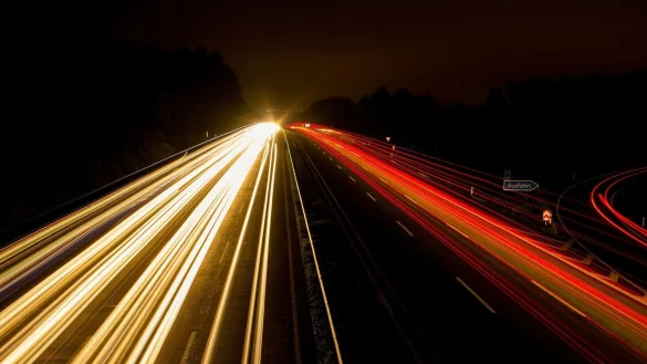 Das mutige Eingreifen auf der A2 verhinderte Schlimmeres. - &copy; Symbolfoto