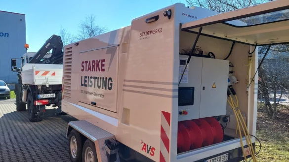Die Stadtwerke Bad Salzuflen haben im M&auml;rz ein mobiles Notstromaggregat angeschafft. D&ouml;rentrup wartet noch auf ein station&auml;res Ger&auml;t f&uuml;r das B&uuml;rgerhaus und die Feuer- und Rettungswache. - &copy; Stadtwerke Bad Salzuflen