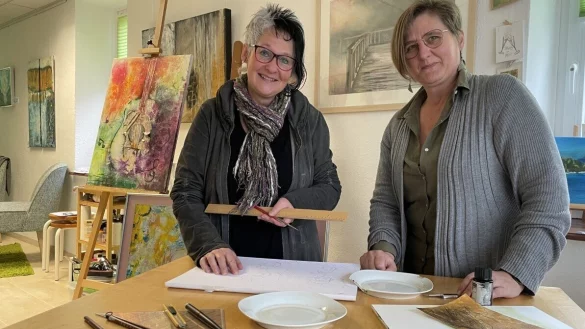 Sabine Diedrich und Wiebke de Jong Posthumus arbeiten bereits am n&auml;chsten Projekt. - &copy; Madlena Gerschner