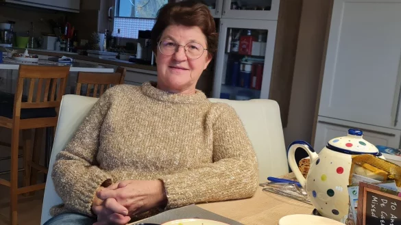 Sie genie&szlig;t die Zeit zuhause in vollen Z&uuml;gen: Gerlinde Koch-Lensdorf hat ihr ganzes Berufsleben bei der Stadtverwaltung in Schieder verbracht, jetzt hat ihre Ruhephase begonnen. - &copy; Marianne Schwarzer