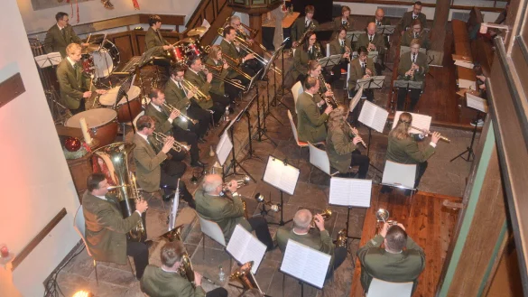 Die Teutoburger J&auml;ger geben ihr erstes Konzert nach der Corona-Pandemie. Das Publikum ist begeistert. - &copy; Sibylle Kemna