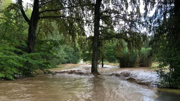 Schwerpunkte der starken Regenf&auml;lle waren die Ortsteile H&uuml;llhorst, Ahlsen, und Oberbauerschaft. - &copy; Feuerwehr H&uuml;llhorst