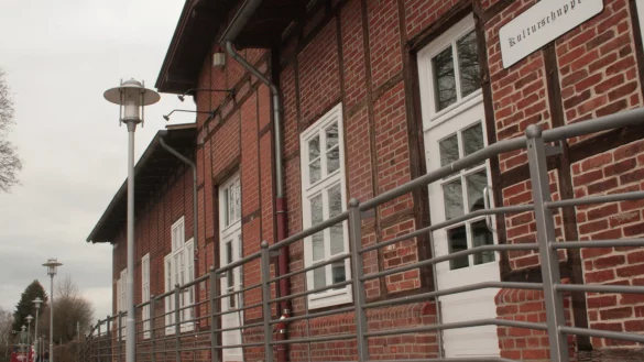 Im "Cigarillo" am fr&uuml;heren Barntruper Bahnhof ist inzwischen wieder Leben eingekehrt. Barntruperinnen und Barntruper k&ouml;nnen die R&auml;ume mieten. - &copy; Archivfoto: Sylvia Frevert