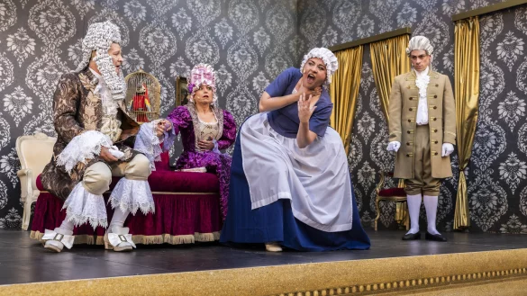 Das St&uuml;ck "Marie-Antoinette oder Kuchen f&uuml;r alle!" feiert am 24. Mai im Hoftheater Premiere. - &copy; Landestheater Detmold