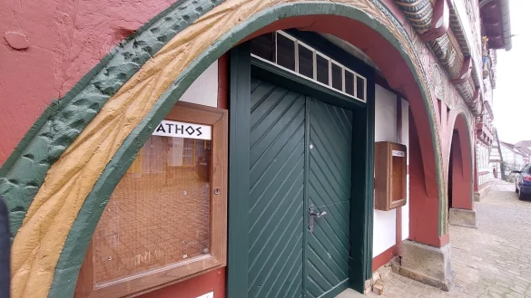 Vor mehr als einem Jahr hat das griechische Restaurant "Athos" seine T&uuml;ren im Schwalenberger Ratskeller geschlossen. Nun kommt wieder Leben in die R&auml;ume. - &copy; Michaela Wei&szlig;e