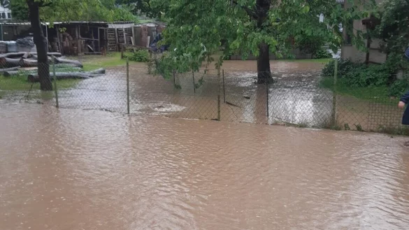 In Brosen sollen innerhalb k&uuml;rzester Zeit 40 Liter Regen pro Quadratmeter gefallen sein. - &copy; Feuerwehr Kalletal
