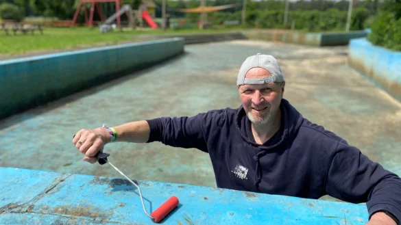 Im Wapelbad in G&uuml;tersloh wird das Planschbecken renoviert. Daf&uuml;r sammelt der F&ouml;rdervein im Internet bei einer Crowdfunding-Aktion Spendengelder. - &copy; Christian Br&ouml;der