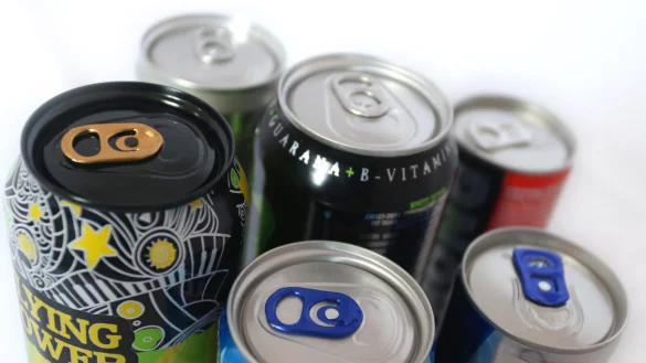 In Energydrinks steckt nicht nur ordentlich Koffein, sondern auch viel Zucker, um dessen bitteren Geschmack zu &uuml;berdecken. - &copy; Karl-Josef Hildenbrand