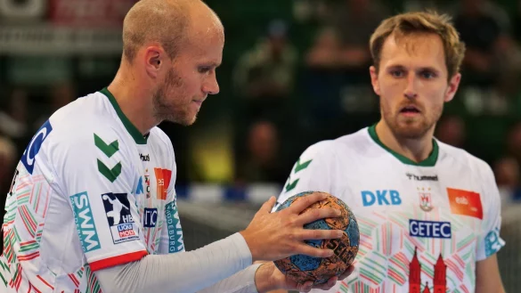 Tim Hornke und Albin Lagergren (rechts) stellen den TBV vor eine gro&szlig;e Pr&uuml;fung. - &copy; J&ouml;rg Hagemann
