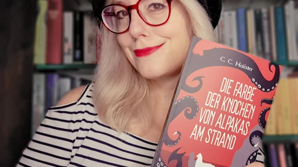 Cathryn C. Holister aus Detmold stellt ihr neues Buch vor. - &copy; Cathryn C. Holister