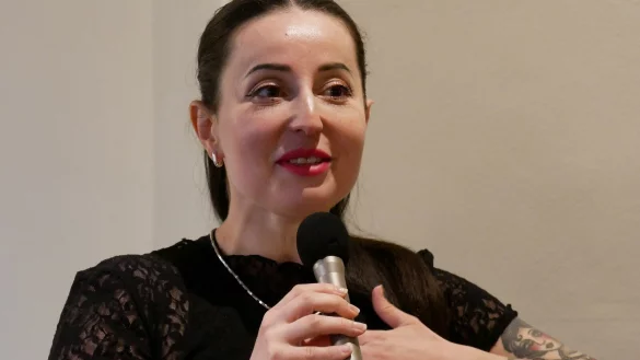 Lesung und Gespr&auml;ch im Haus M&uuml;nsterberg. Lana Lux liest aus ihrem aktuellen Roman "Geordnete Verh&auml;ltnisse". - &copy; Thomas Kr&uuml;gler