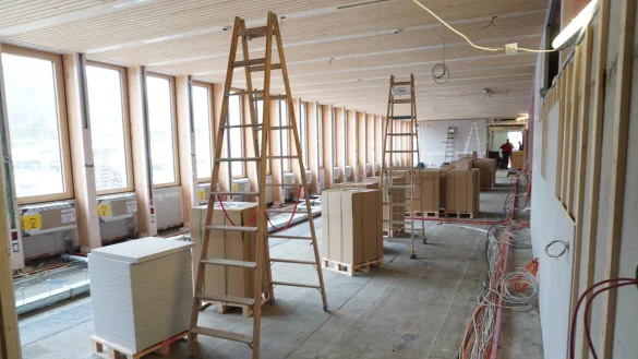 Der Open Space im Erdgeschoss des Kreativionstitut.OWL nimmt Form an. - &copy; TH OWL