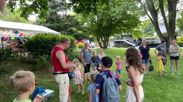 Der Kinder- und Jugendtag begeisterte am Treffpunkt zahlreiche junge Diestelbrucher. - &copy; Unser Diestelbruch