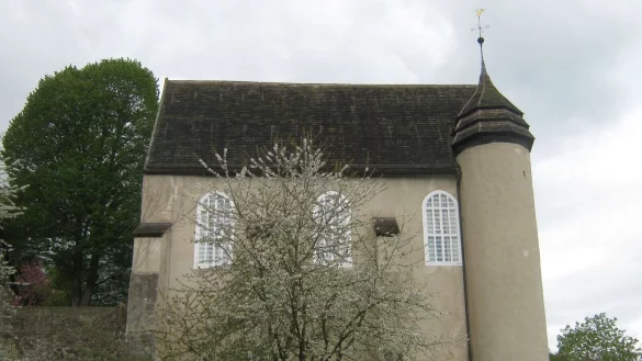 In der Schlosskirche Varenholz fand der Jubil&auml;ums-Gottesdienst zum 700. Jahrestag der &Uuml;bergabe der &bdquo;Burg Vornholte&ldquo; statt. - &copy; Vera Varlemann