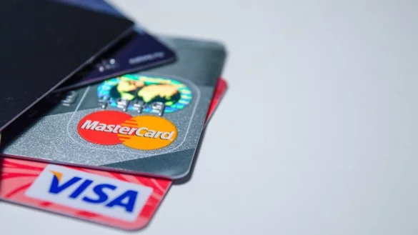 Ab 1. Juli d&uuml;rfen nach einer Entscheidung des US-Kartenriesen Mastercard keine Maestro-f&auml;higen Girokarten mehr ausgegeben werden, die den Einsatz der beliebten Zahlungskarte au&szlig;erhalb Deutschlands erm&ouml;glichen. - &copy; Pixabay (Symbolfoto)