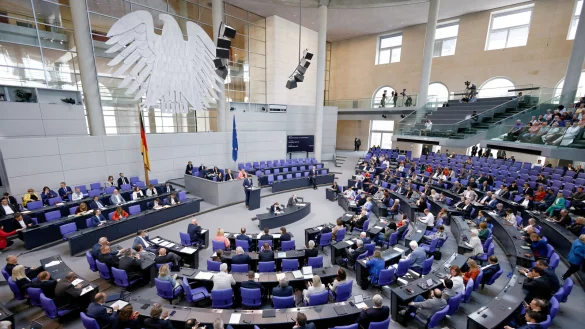 15 Abgeordnete aus OWL sitzen aktuell im Bundestag. - &copy; dpa