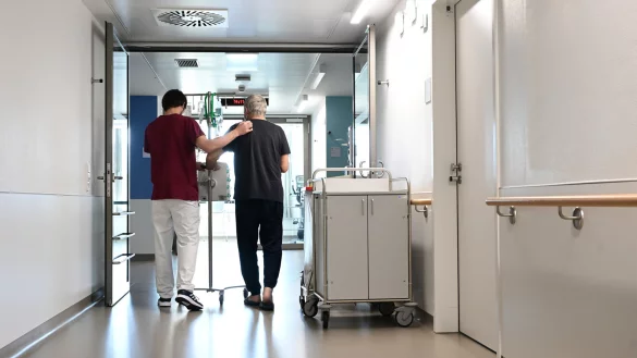 "Die Lage ist dramatisch", sagt Gerald Ga&szlig;. Viele Kliniken in Deutschland seien insolvenzgef&auml;hrdet. - &copy; picture alliance/dpa