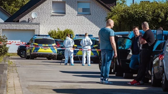 Am Samstagmorgen waren die Ermittler am Tatort im Einsatz. - &copy; Freitag TV