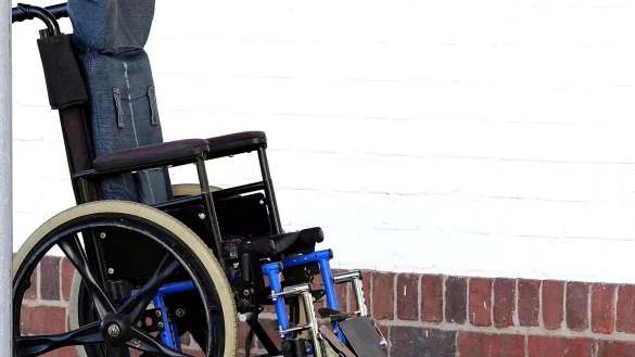 Welche Angebote gibt es bei der h&auml;uslichen Pflege stark Gehbehinderter? - &copy; Ulrike Mai/pixabay