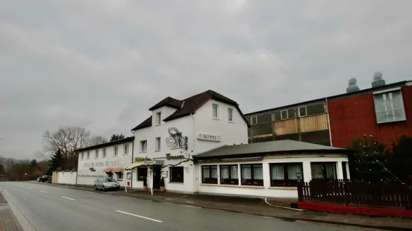 1882 wurde die Kalldorfer Traditionsgastst&auml;tte am heutigen Meyra-Ring gegr&uuml;ndet. Jetzt soll sie verkauft werden. - &copy; Sabine Jungmann