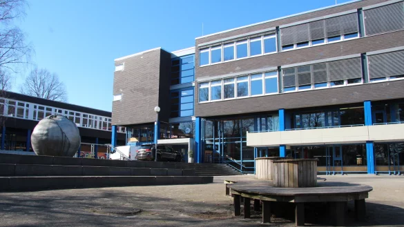 Das Stadtgymnasium wird zum Schuljahr 2023/24 zentrale Anlaufstelle f&uuml;r Lippe - f&uuml;r alle, die die EF wiederholen m&uuml;ssen oder mit dem Q-Vermerk von der Realschule auf das Gymnasium wechseln. - &copy; Jana Beckmann