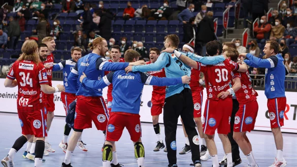 Gro&szlig; ist der Jubel nach der Schlusssirene im Lager des TBV gewesen. - &copy; Lars Kaletta