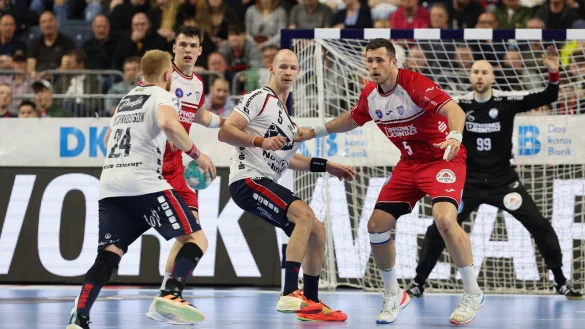 Jan Brosch ist ein Abwehrspezialist und duelliert sich seit dieser Saison mit den besten Angreifern der Handball-Bundesliga. - &copy; paul cohen