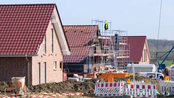 F&uuml;r Familien soll es ein neues F&ouml;rderprogramm geben, um den Eigenheimbau zu unterst&uuml;tzen. - &copy; dpa