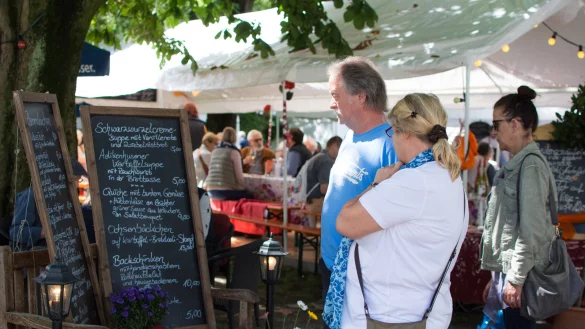 Viele Besucher haben sich in fr&uuml;heren Jahren bei Lippe Kulinarisch verk&ouml;stigen lassen. - &copy; Raphael Bartling