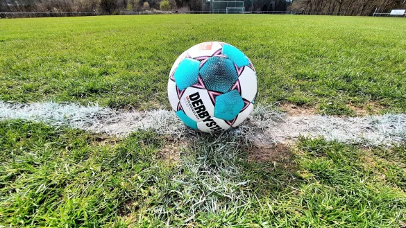 In der 88. Minute ruhte der Ball beim Spiel FC Augustdorf gegen FC Cavo Lage, mit dem Spielabbruch besch&auml;ftigte sich nun das Kreissportgericht Detmold. - &copy; Oliver K&ouml;nig