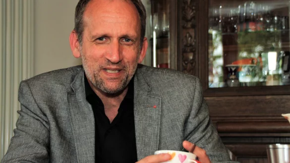 In Berlin Politik f&uuml;r die Heimat machen, daf&uuml;r tritt der Sozialdemokrat Ulrich Kros bei der Bundestagswahl an. Einfache Parolen f&uuml;r komplizierte Sachverhalte sind nicht seine Sache. Fotos: David Schellenberg - &copy; David Schellenberg