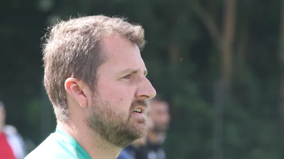 Timo Welsandt ist Trainer des B-Ligisten SG Belle-Cappel. - &copy; Sebastian Lucas