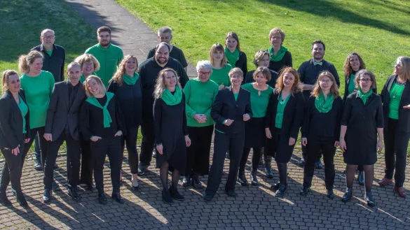 Der gemischte Chor &bdquo;StimmWerk&ldquo; aus Bad Salzuflen gibt zusammen mit dem Chor &bdquo;DetmoldSound.Club" im Novemeber zwei Konzerte. - &copy; Chor &bdquo;StimmWerk"