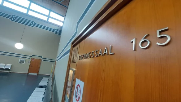 Der Gesch&auml;digte ist am Donnerstagmorgen nicht im Landgericht erschienen. - &copy; Michaela Wei&szlig;e