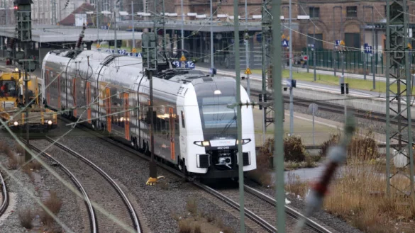 Der RE 6 (RRX) zwischen Minden und Herford ist besonders von den Beeintr&auml;chtigungen durch die Bauarbeiten betroffen. - &copy; MT