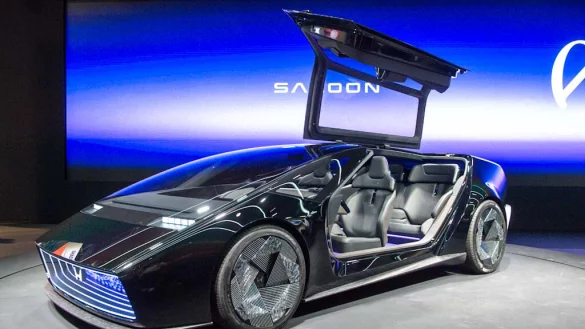 Das neu vorgestellte Konzeptauto "Saloon" f&uuml;r die Elektroauto-Reihe Honda Zero Series "Saloon" ist am Stand des japanischen Herstellers auf der Technik-Messe CES zu sehen. - &copy; Andrej Sokolow/dpa