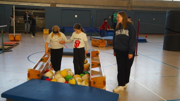 Auch die Sporthalle wurde beim Tag der offenen T&uuml;r an der Lemgoer Realschule miteinbezogen. - &copy; Realschule Lemgo