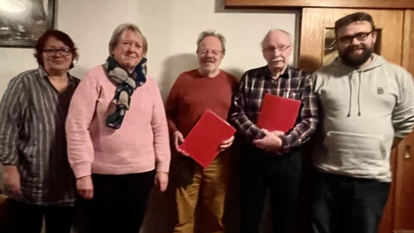 Ehrungen bei der SPD Lage: (von links) Andrea Speckbrock, Christiane Dor&szlig;-Dierker, G&uuml;nter Brinkmann, Hartmut Sch&auml;fer, Waldemar Dercho. - &copy; SPD Lage