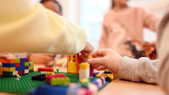 Die OGS-Tr&auml;ger in Detmold bem&auml;ngeln, dass an allen Ecken das Geld fehle. - &copy; Uli Deck/dpa