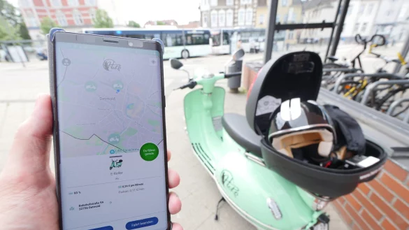 Das HeRo-Angebot für Roller-Ausleihe wird fortgesetzt - aber abgespeckt, damit es wirtschaftlicher wird. - © Jost Wolf