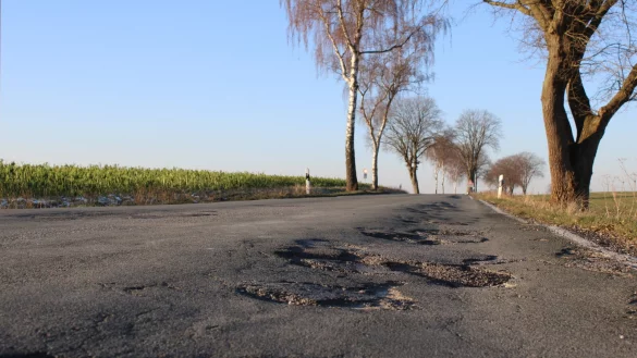 Die Liemer Stra&szlig;e und die Bielefelder Stra&szlig;e sind in keinem guten Zustand. - &copy; Nico D&uuml;llmann